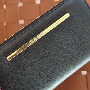 Steve Madden Black Wallet